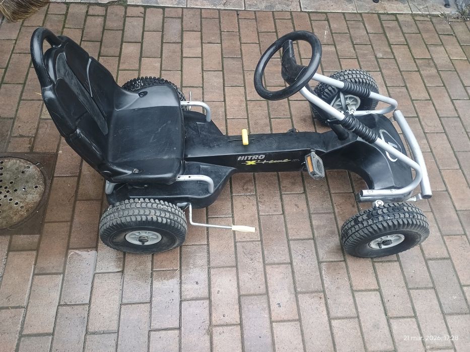 Vând cart copii 6-11 ani