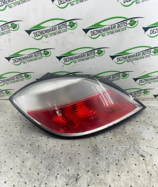 Lampa / Tripla stop stanga pe aripa Opel Astra 2004