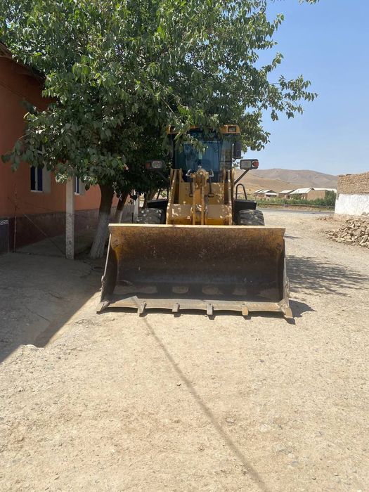 Продается погрузчик 1.8куб