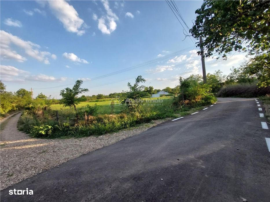 Teren intravilan, 509 mp, deschidere 30 m, com. Vernesti