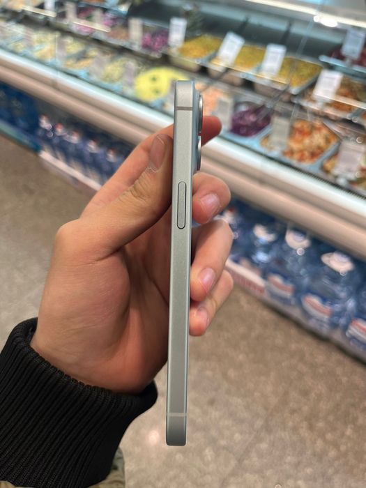 Iphone 15, 128 гб, 88 %
