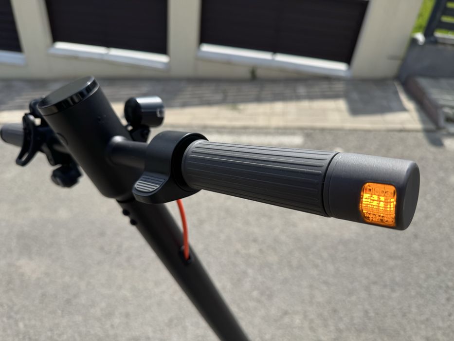 Trotineta electrica Xiaomi 5 Elite