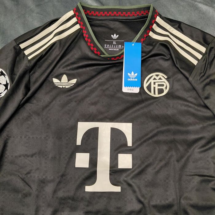 ADIDAS ORIGINALS футболна тениска/фланелка на Bayern Munich НОВА