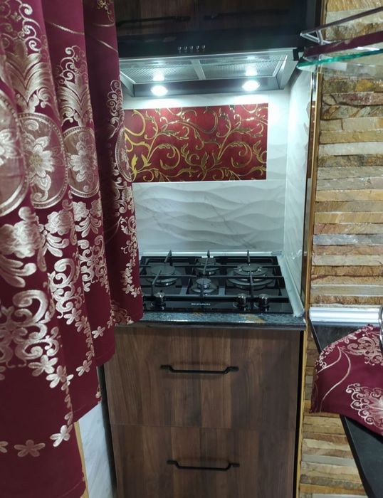 Квартира продаётся метро Хамза Новза 2/6/9 Чиланзар Е квартал