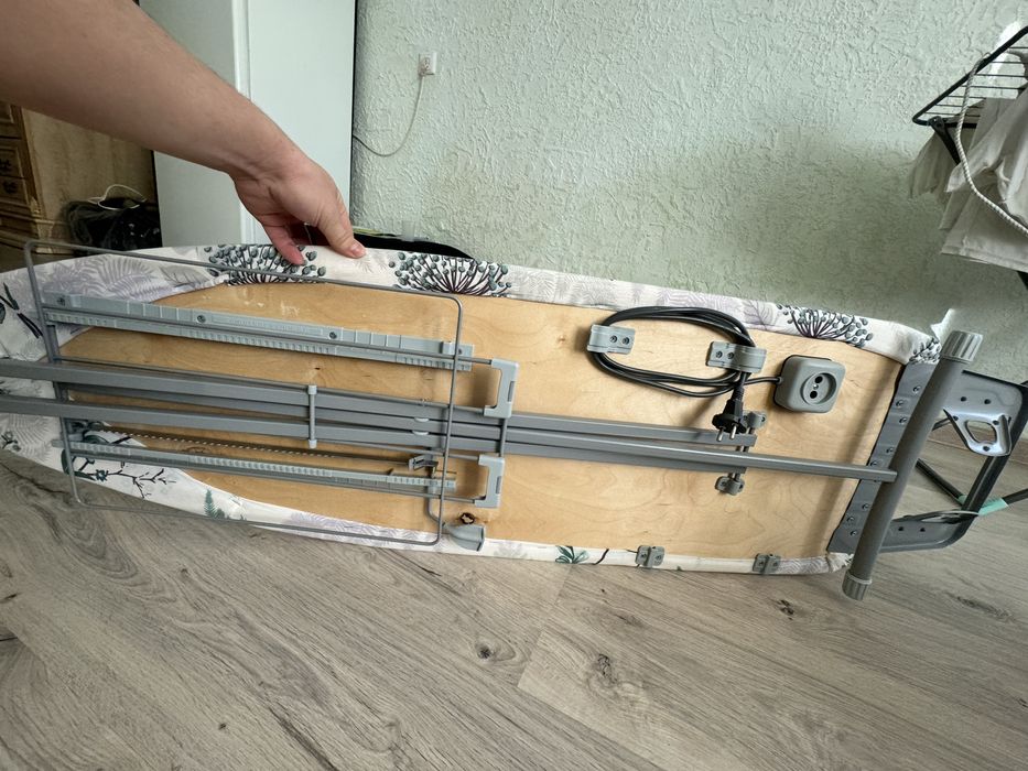 Гладильный стол