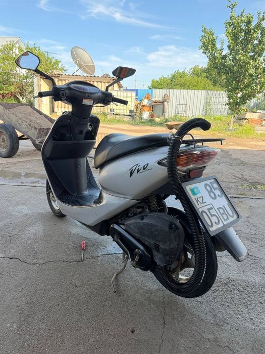 Мопед Honda dio af 57