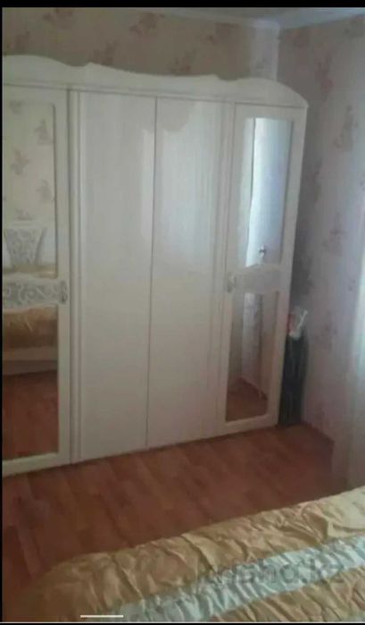 Продам спальный гарнитур в отличном состоянии