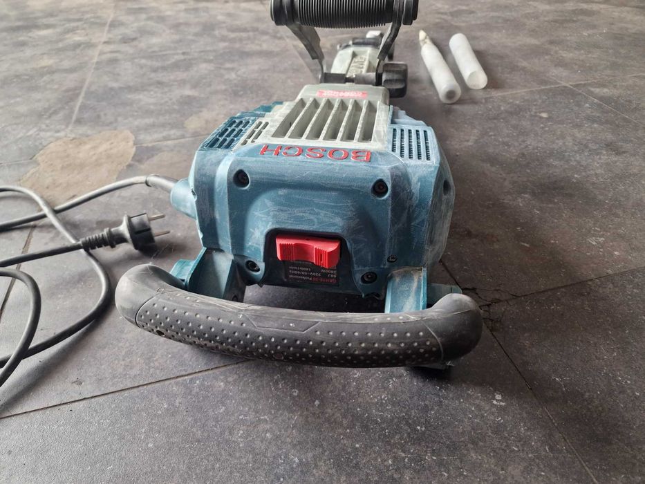 Електрически къртач Bosch GSH 16-30