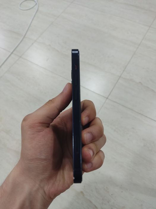 Iphone 12 mini yaxshi holat