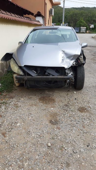 Пежо 307 1,6 HDI на части