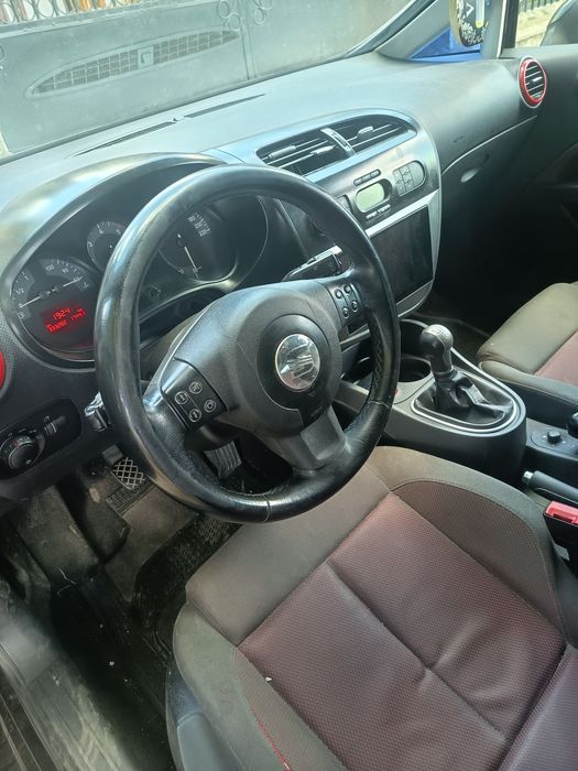 Vând  sau schimb cu ceva mai nou diferența din partea mea Seat Leon an 2007 1.9 diesel