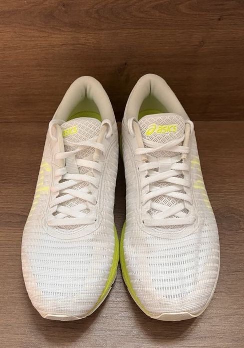 Много запазени!Дамски маратонки Asics DynaFlyte 2-38номер