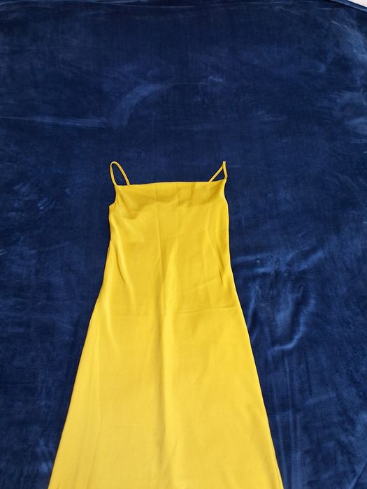 Сары тусті көйлек сатылат