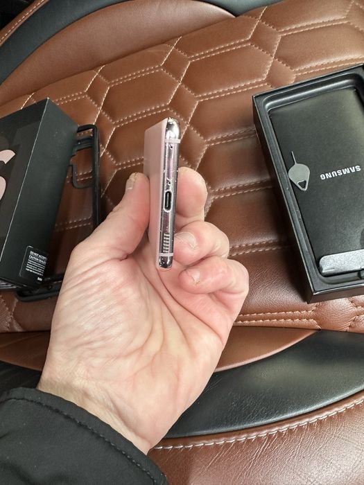 Samsung Galaxy S21 5G  8/256gb