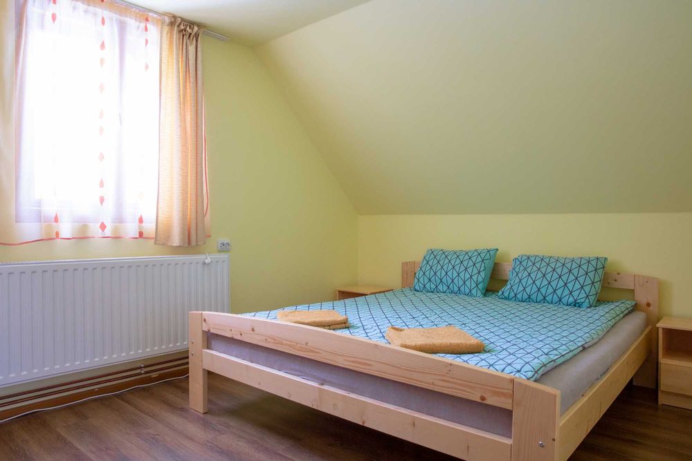 Cabana de închiriat- Kamilla Cabana Borzont/Bucin