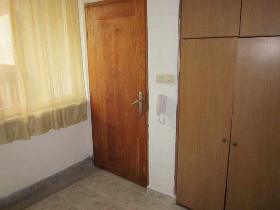 Дава се под наем Двустаен апартамент в София, Бояна - 80 кв.м за 331.5 € - Снимка #1