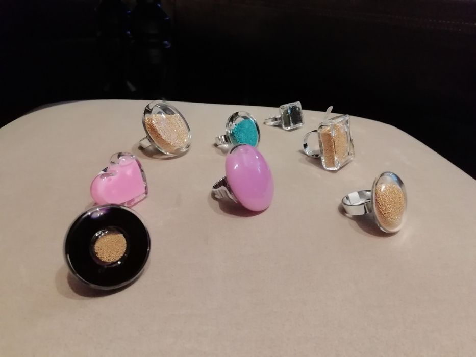 Френски пръстени от стъкло