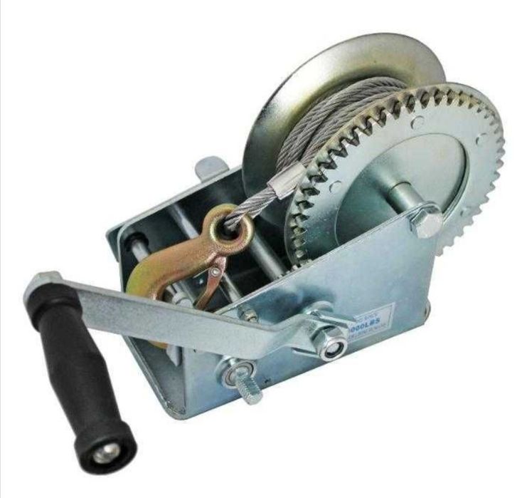 Ръчна Лебедка със стоманено въже 3000LBS 1350кг