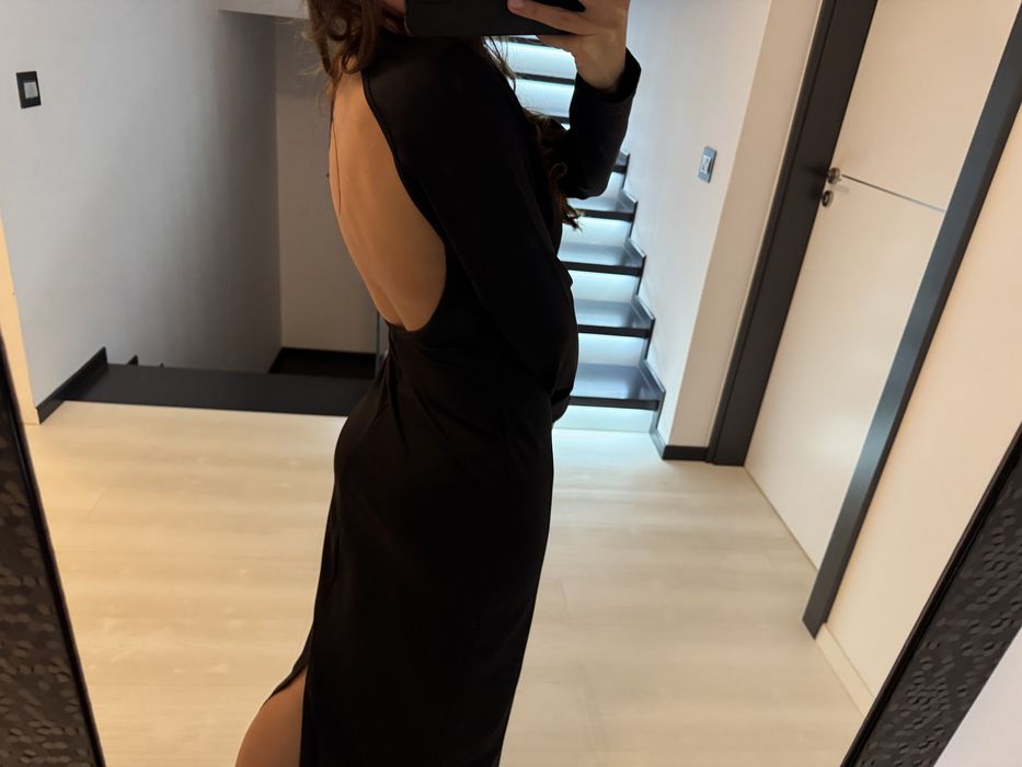 Rochie neagra midi cu spate gol