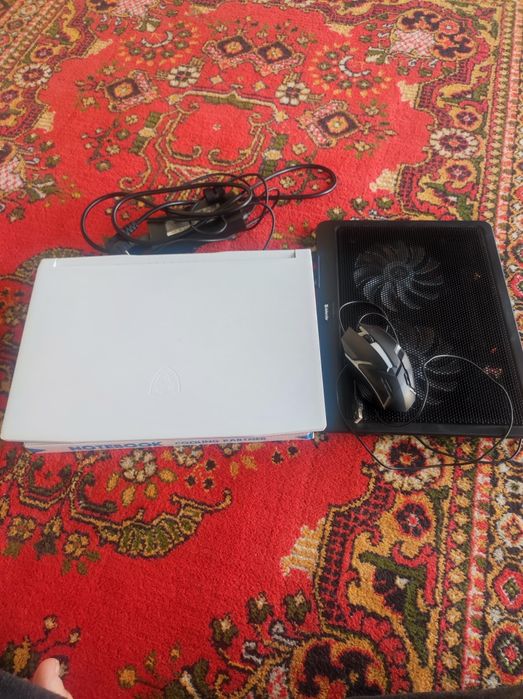 MSI SWORD Gaming i7-11800 RTX 3050TI noutbuk notebook ноутбук