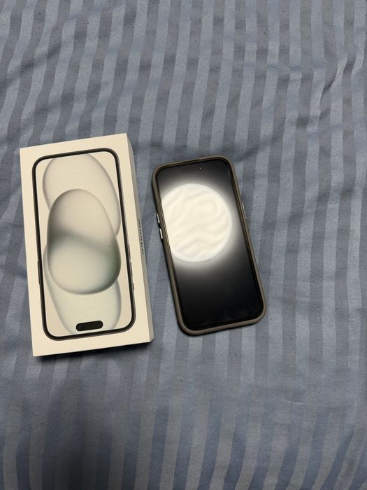 Iphone 15  като нов