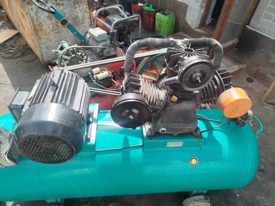 Kampressor sotiladi holati yengidey