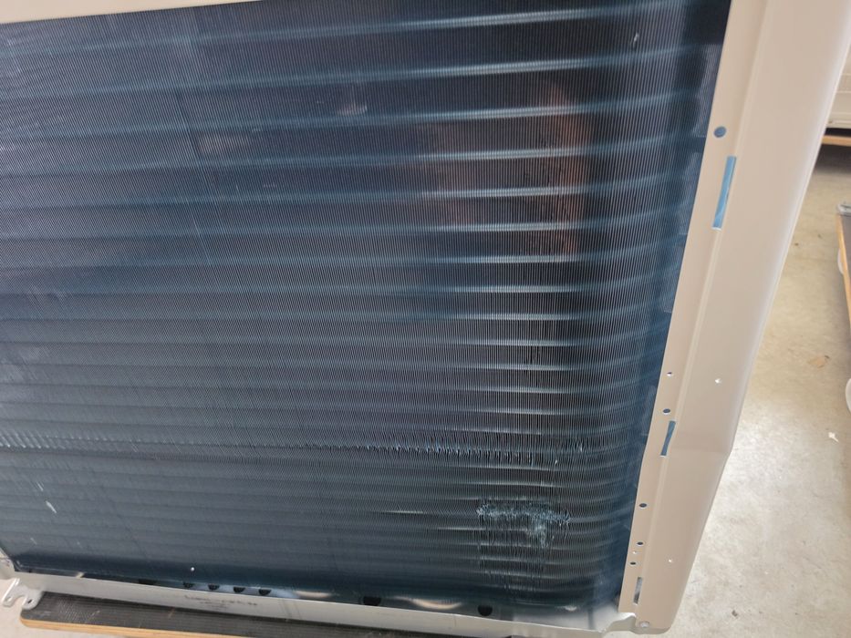 Daikin perfera FTXM35  RXM35 нов без кашони с тронспорни дефекти