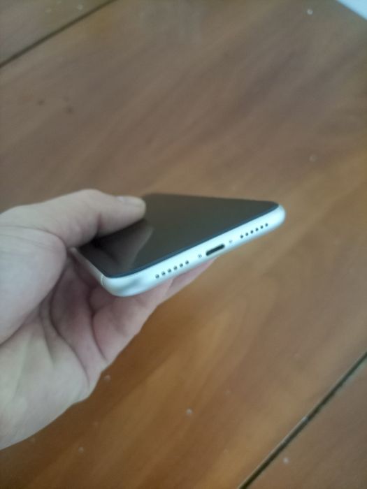 IPhone 11 128 идеал