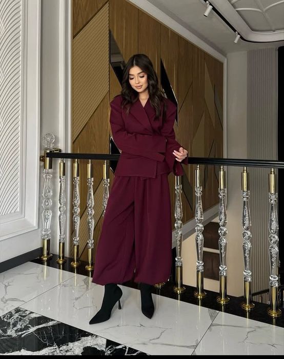 Продам костюм брюки