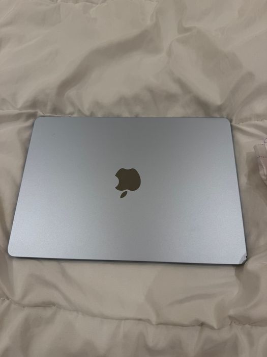 MacBook Air 13 M4 256 gb