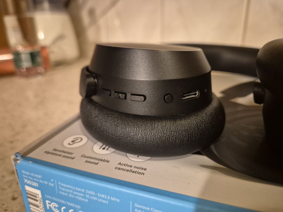 Casti wireless overear negre sennheiser accentum