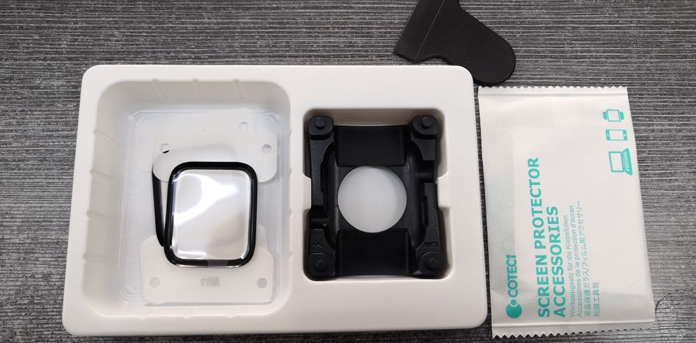 iwatch протектор размери 40mm , 41mm , 44mm , 45mm.