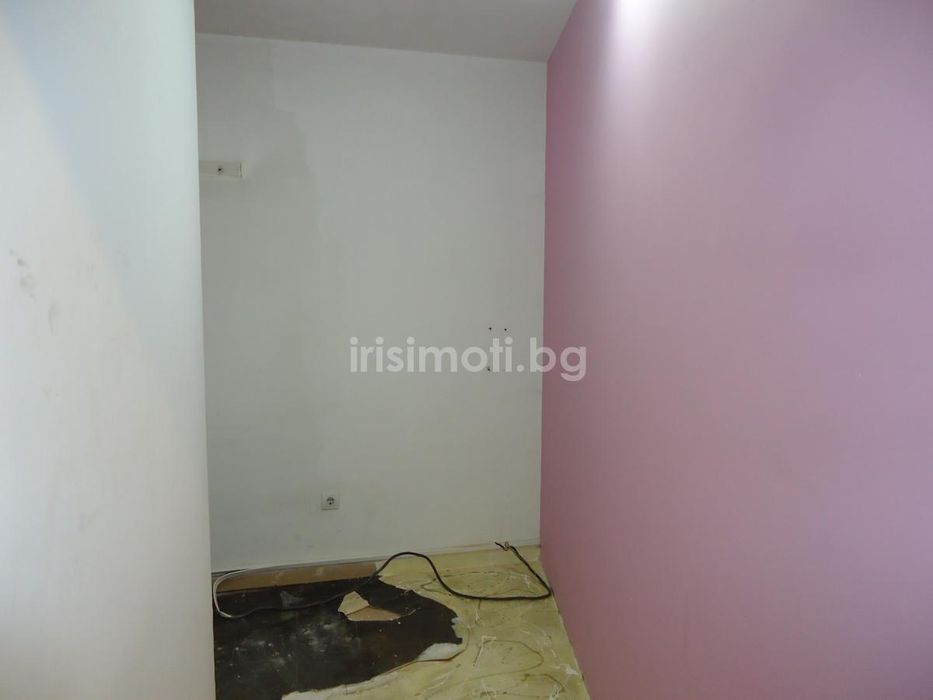 Дава се под наем Магазин в София, Зона Б-19 - 82 кв.м за 600 € - Снимка #5
