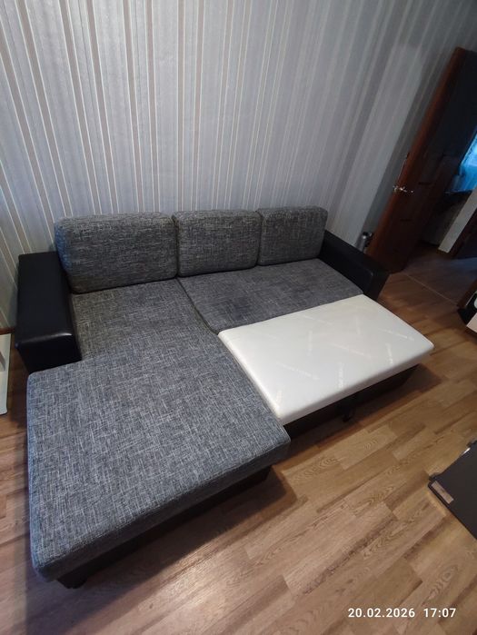 Продам угловой диван