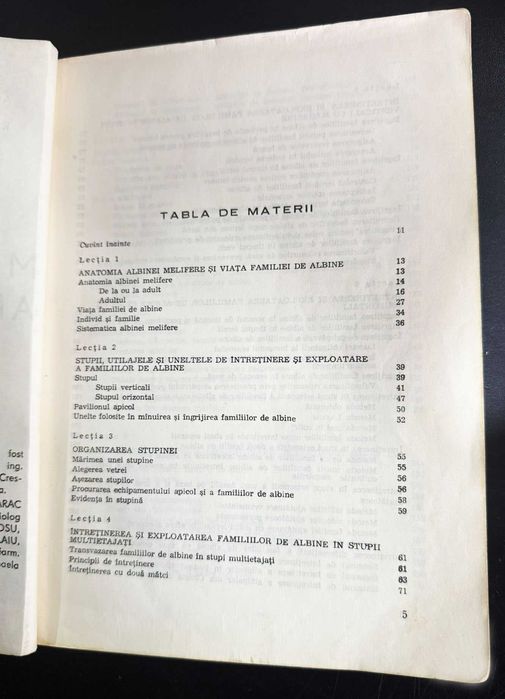 Manualul Apicultorului (1979)