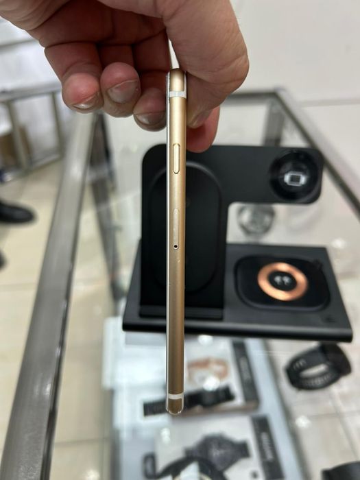 IPhone 6s состояние хорошее