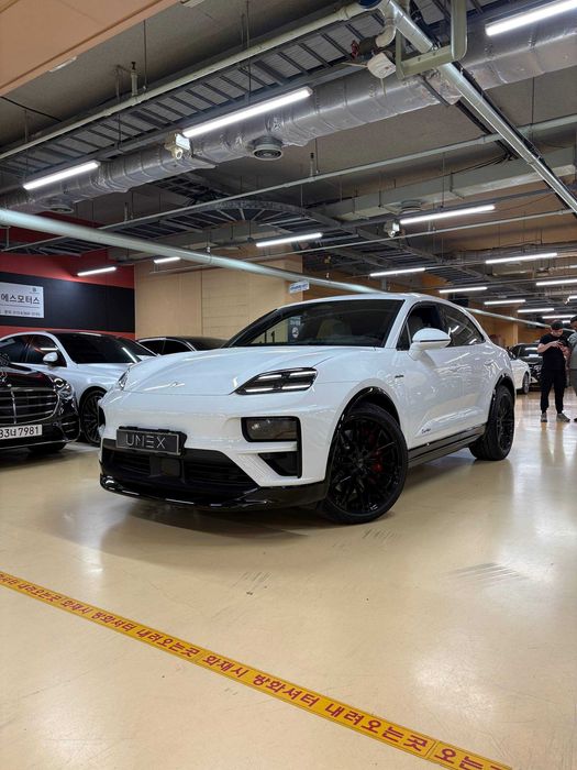 Porsche Macan Turbo Electric CIP TASHKENT!