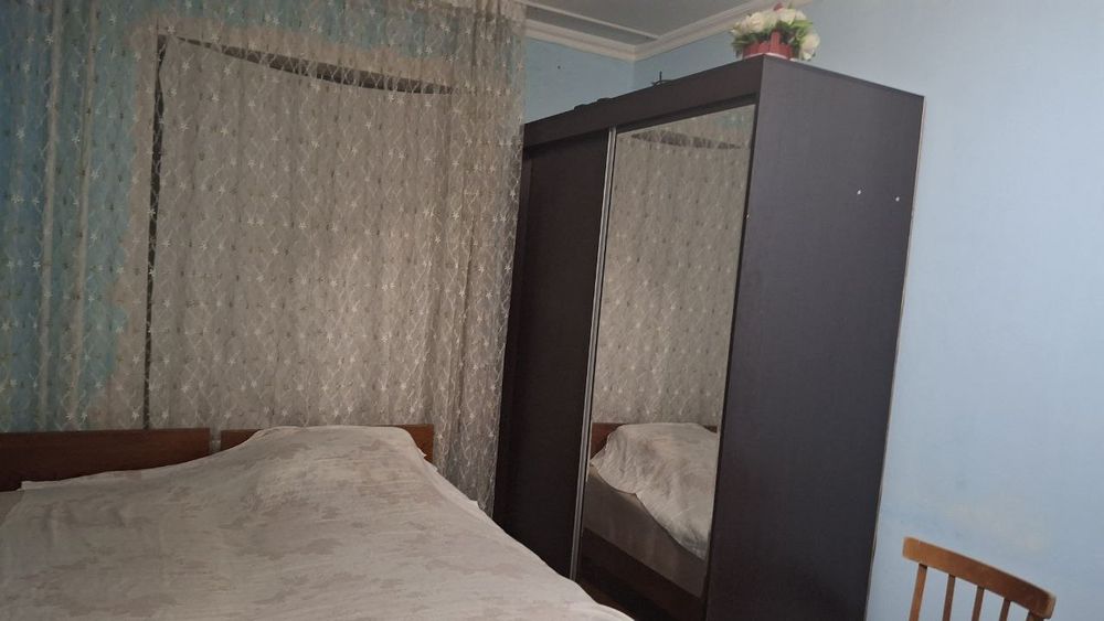 Ижарага 1 хонали уй