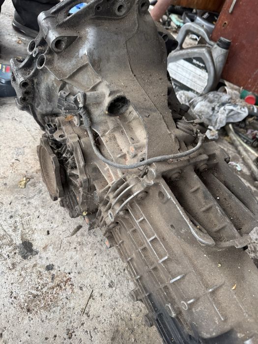 5 степена 4х4 кутията е свалена от passat b5