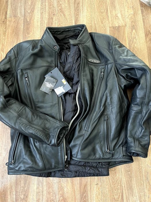 Harley Davidson XL.  XLT