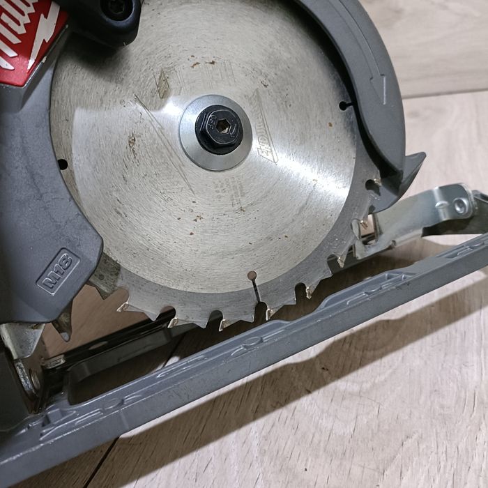 Circular pentru lemn Milwaukee M18 CCS 55