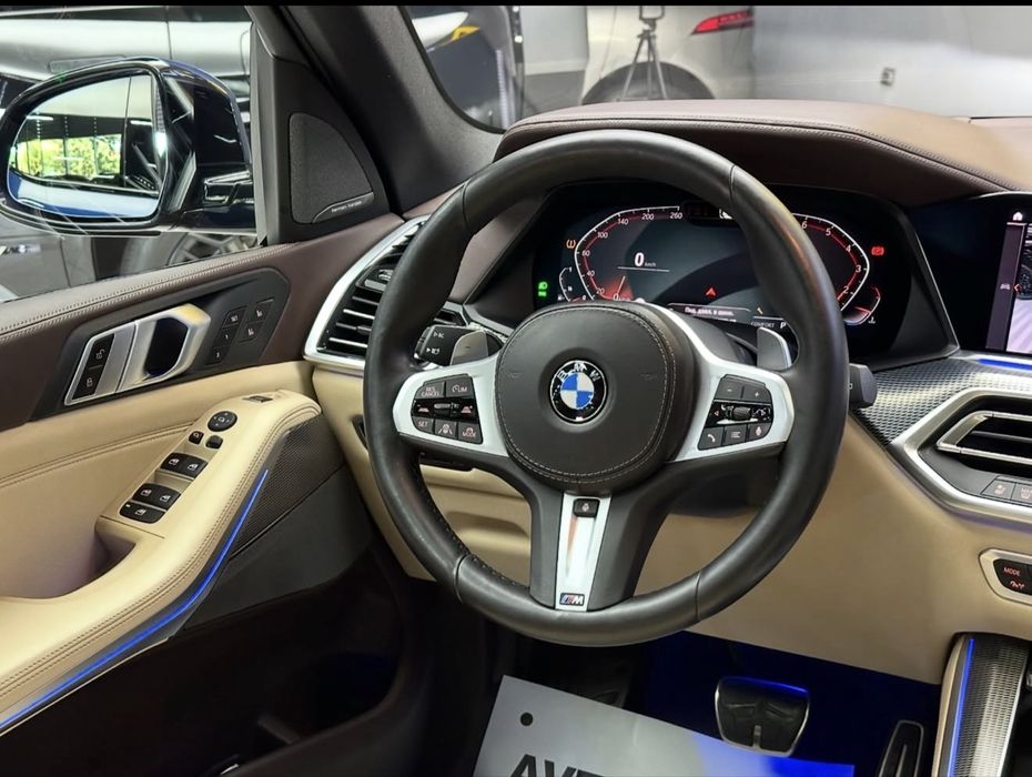 BMW X5 XDRIVE 40I . Restayling 2025 qilingan