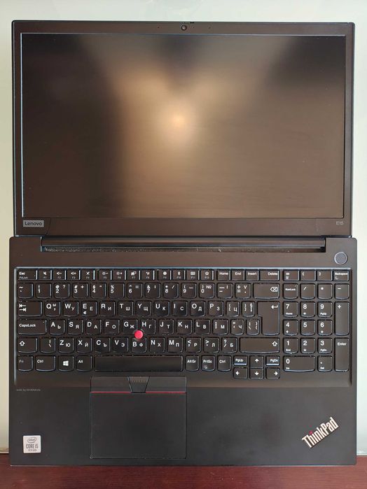 Лаптоп Lenovo e15