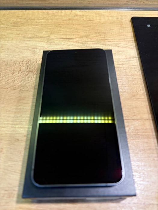 Продам Samsung Galaxy S24+