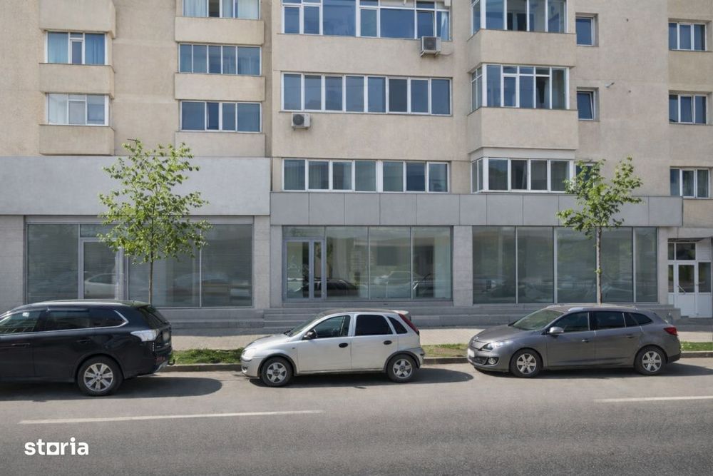 Vanzare Spatiu Central, cu vad, inchiriat, randament 7.7%. Zona Palas