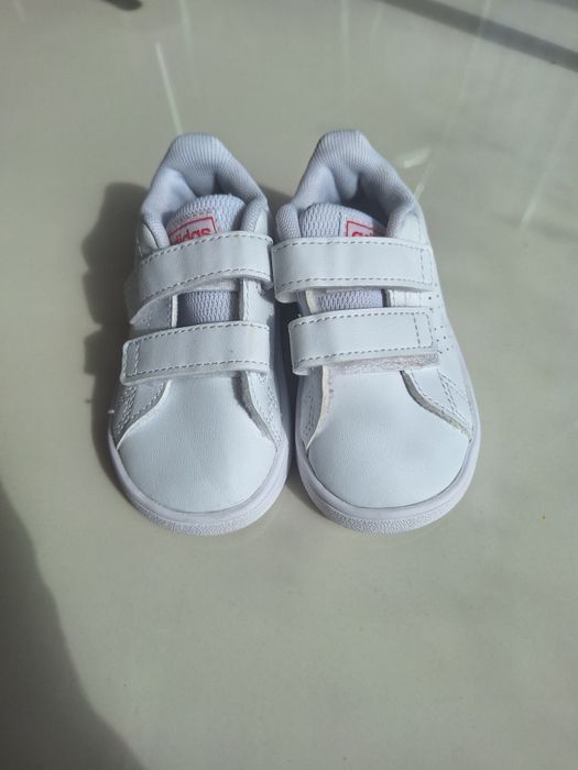 Adidasi adidas fata