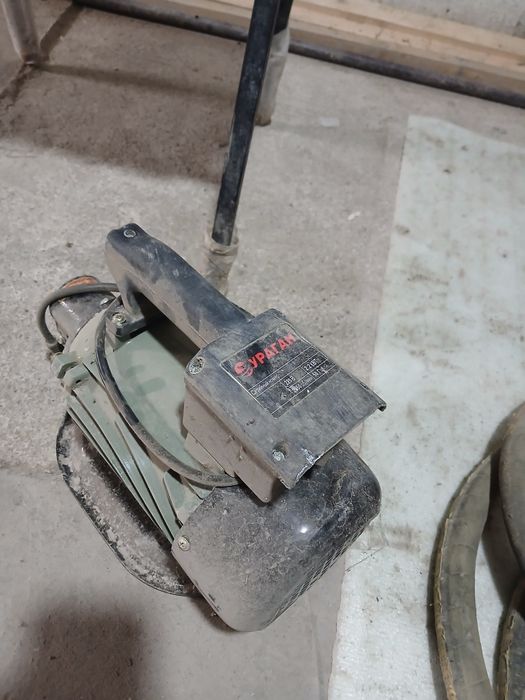 Instrumentlaf sotiladi