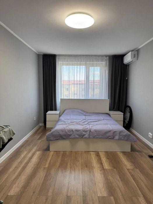 Продам 2 комнатную 12 микрорайон