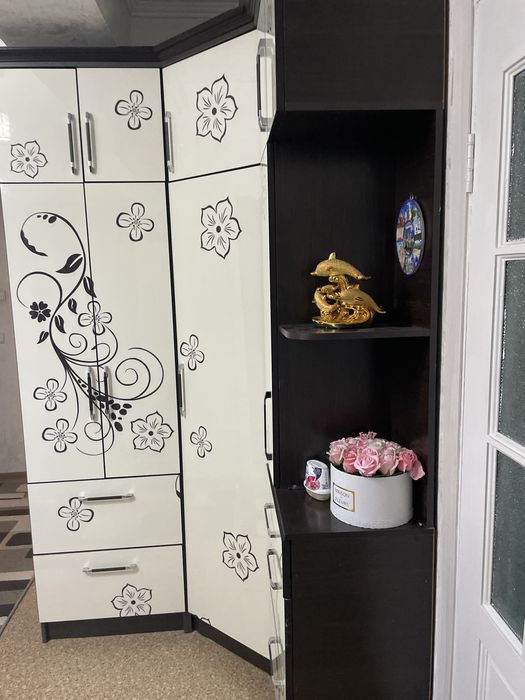 Прихожая угловая