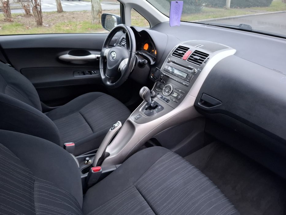 Toyota Auris AUTOMATA 1.6 Benzina cu Gpl Km Reali MASINA INGRIJITA